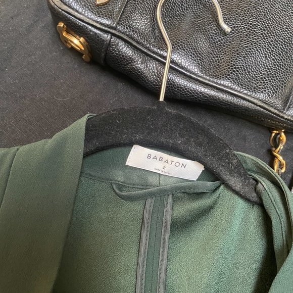 Babaton Power Hip Blazer (green) - Picture 7 of 7